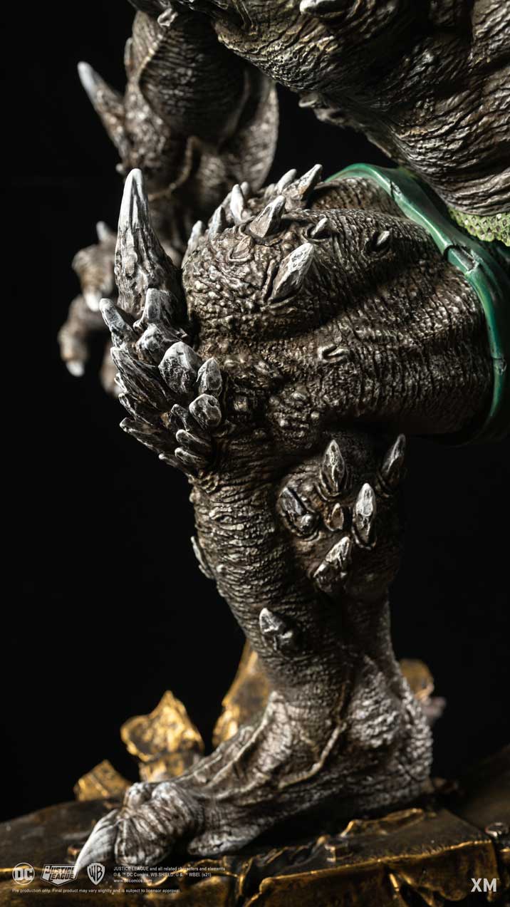 XM Studios DC Doomsday 1/4 Scale Statue